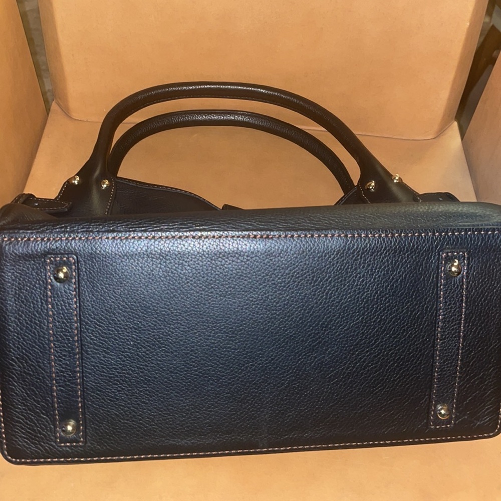 Dooney and Bourke Black Medium C logo satchel bag - Picture 3 of 10